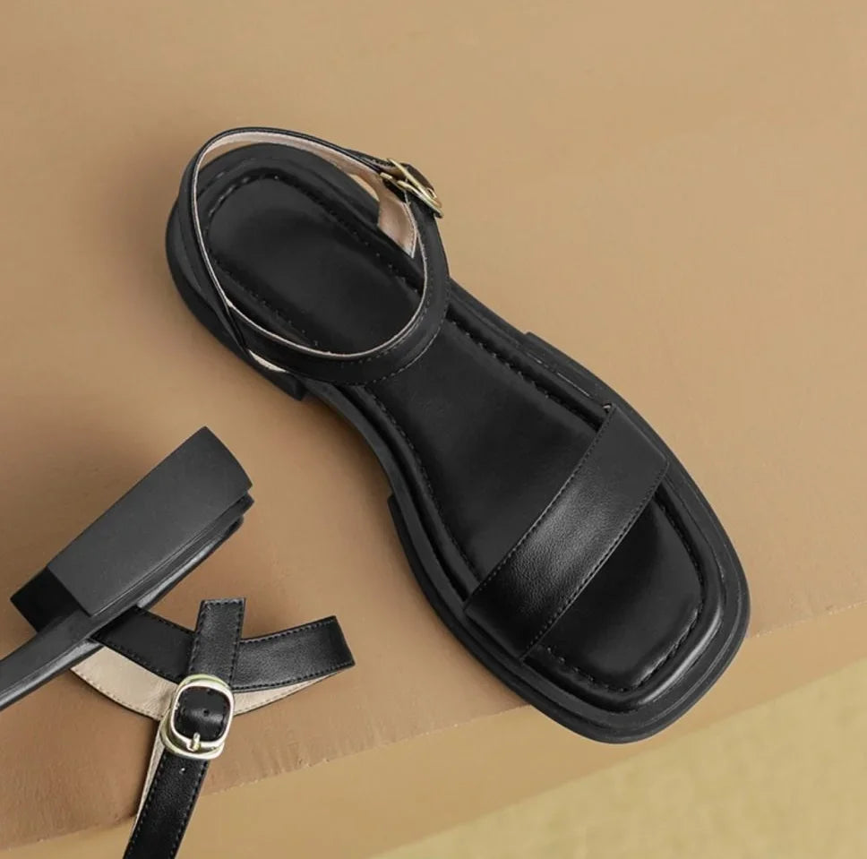 LINDY | ELEGANT LEATHER SANDALS