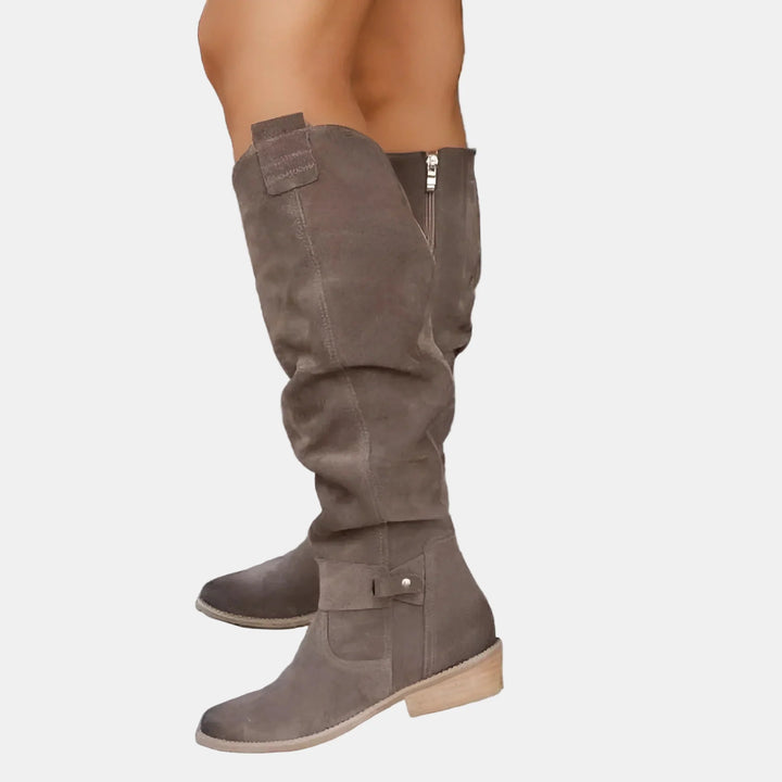 Avery | Suede Low-Heeled Boots
