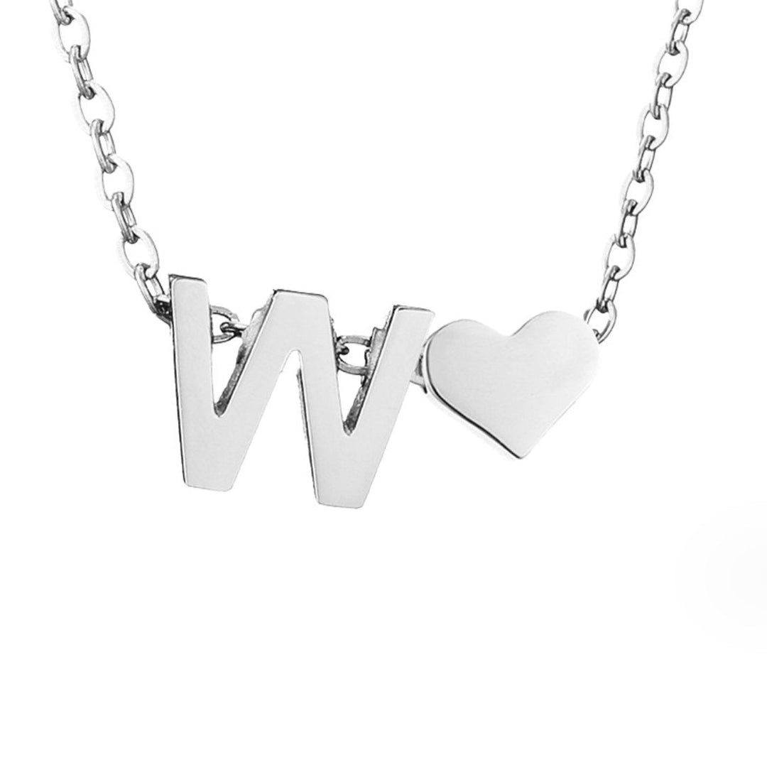 YAHNA | LETTER INITIAL SILVER NECKLACE