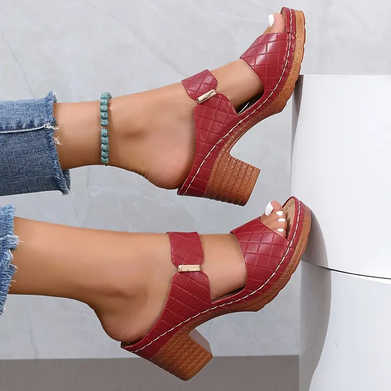 ARAH | CHIC ORTHOPEDIC SANDALS